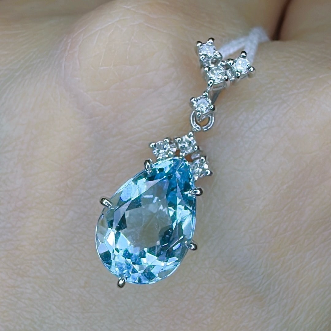14k Gold 3.43 Ct Natural Aquamarine & Diamond Pendant( Without Chain ): Ref:231176189gold // content:14k // goldmain // gemstone:aquamarineshape:pearcarat // weight:3. 43ct // color:bluetreatment:naturaladjacent // gemstone // 2 // : // diamondshape:roundclarity // grade: