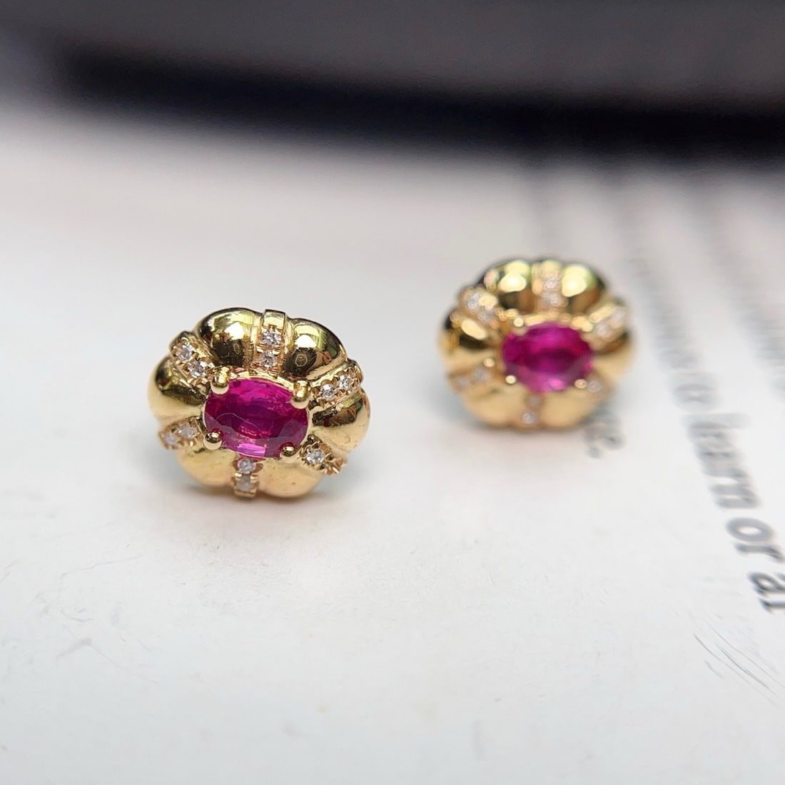 14k Gold 0.75 Ct Natural Ruby & Diamond Earrings - 4