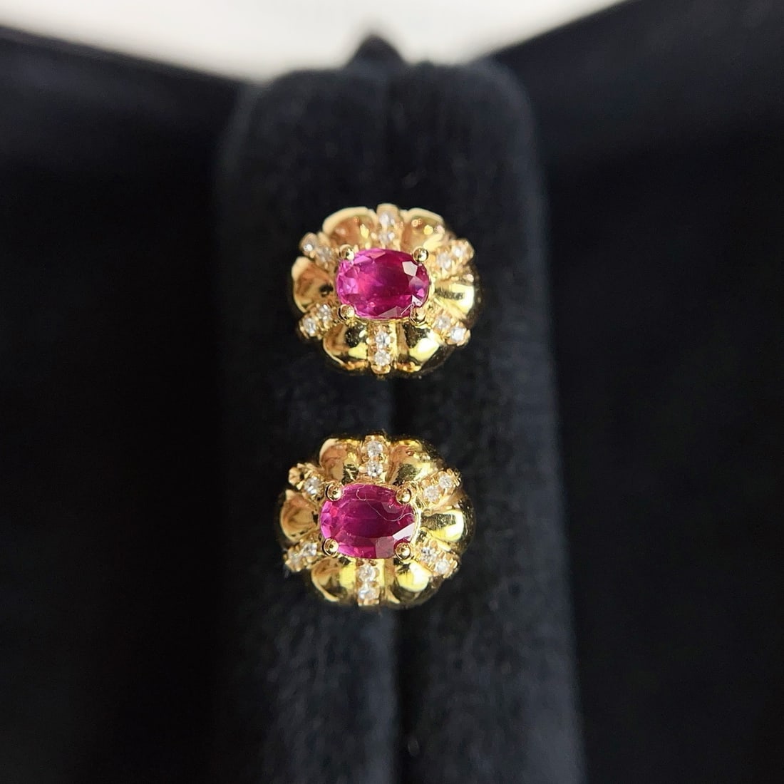 14k Gold 0.75 Ct Natural Ruby & Diamond Earrings - 5