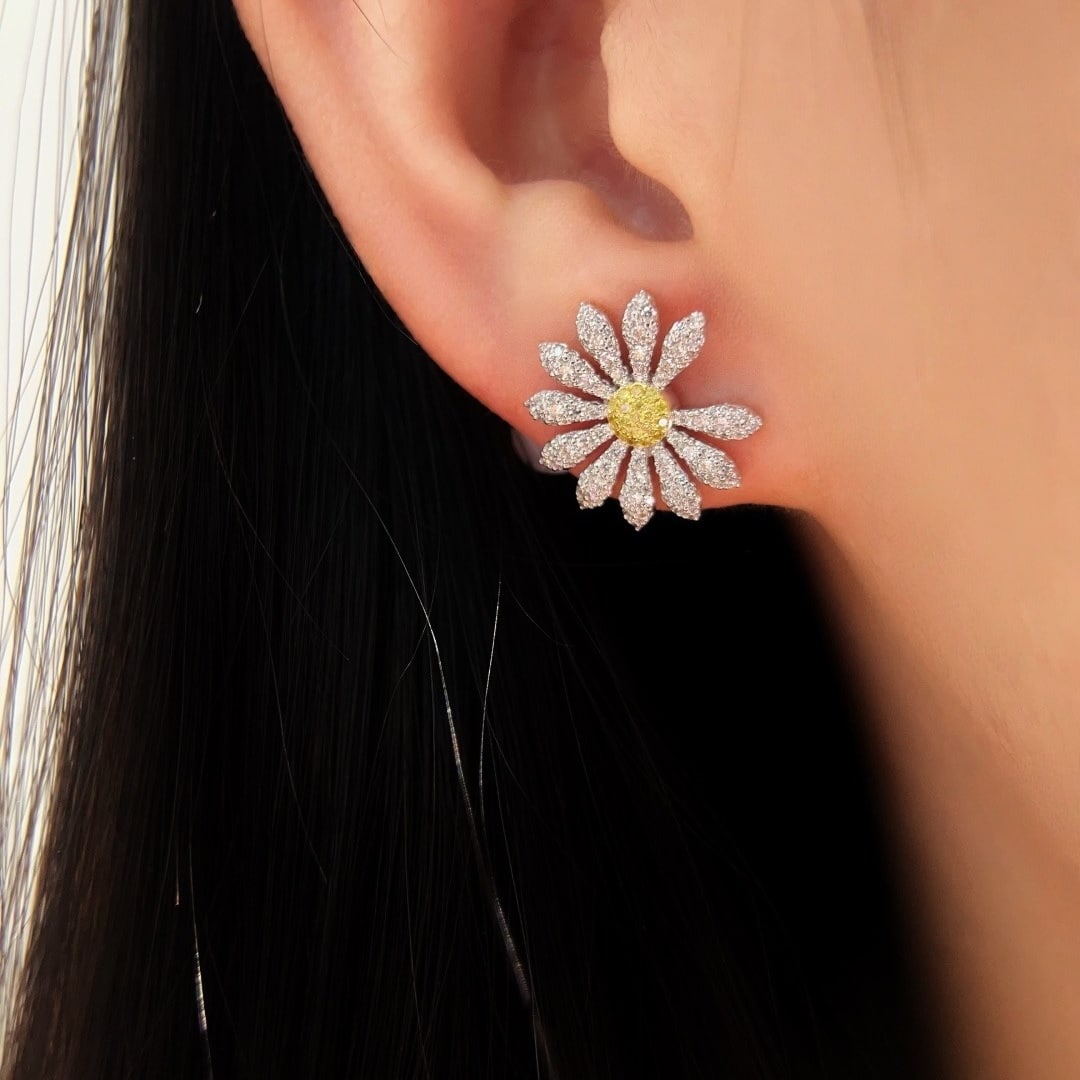 14k Gold 0.60 Ct Natural Color Diamond & Flowers Earrings - 2