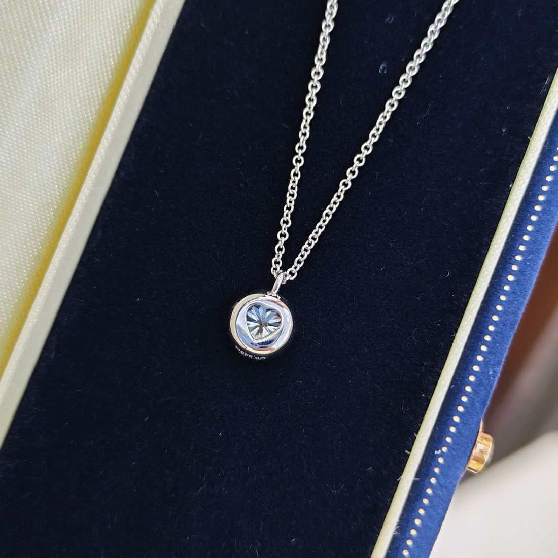 14k Gold 0.52 Ct Natural H Diamond Necklace - 2