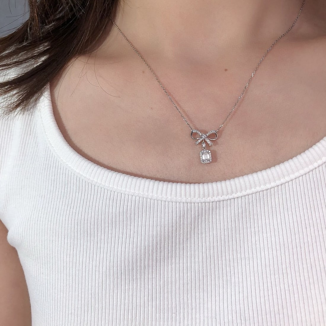 Gia Certified 14k Gold 0.3 Ct Natural E Si2 Emerald Diamond Necklace - 5