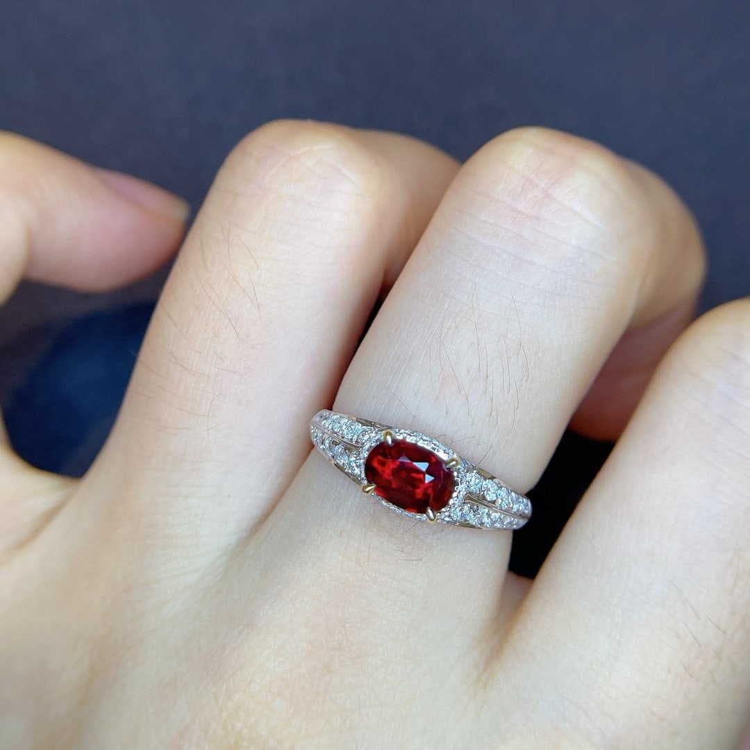 14k Gold 1.31 Ctw Vivid Red Natural Ruby & Diamond Ring - 8