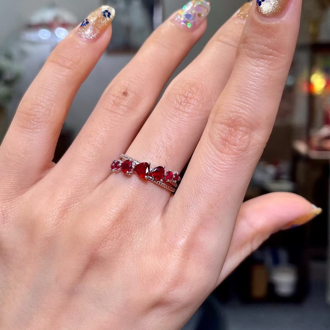 14k Gold 1.03 Ct Vivid Red Natural Ruby Ring - 4