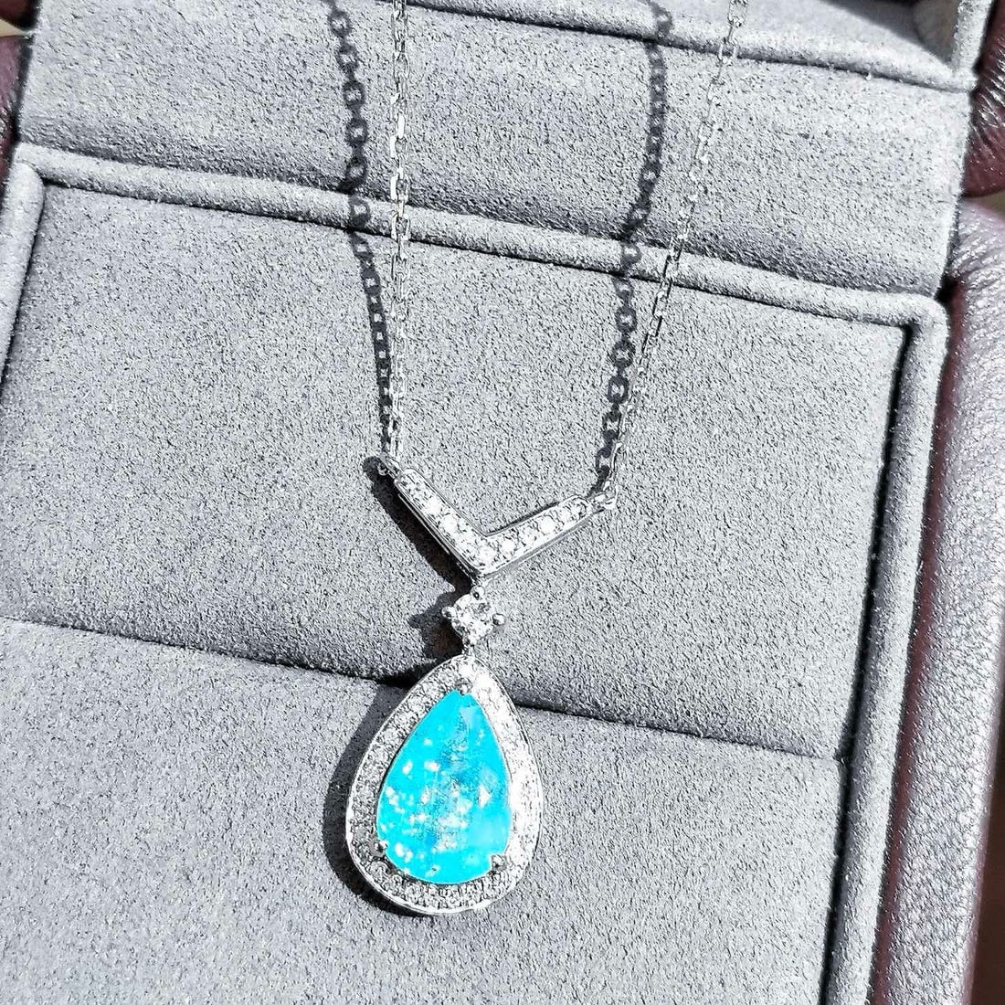 14k Gold 2.95 Ctw Natural Paraiba Tourmaline & Diamond Necklace - 2