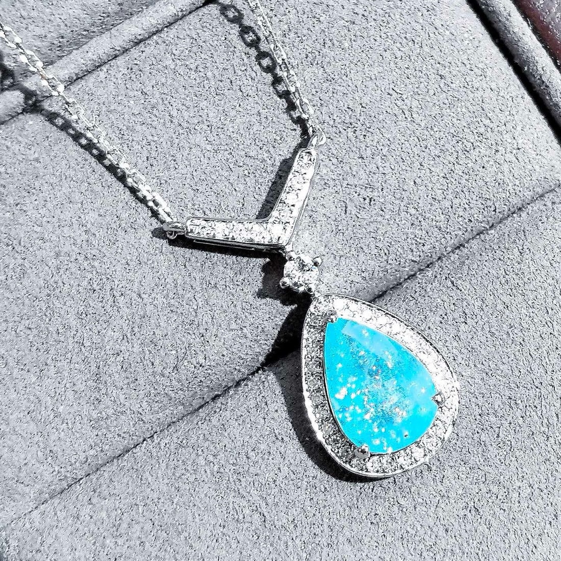 14k Gold 2.95 Ctw Natural Paraiba Tourmaline & Diamond Necklace - 4