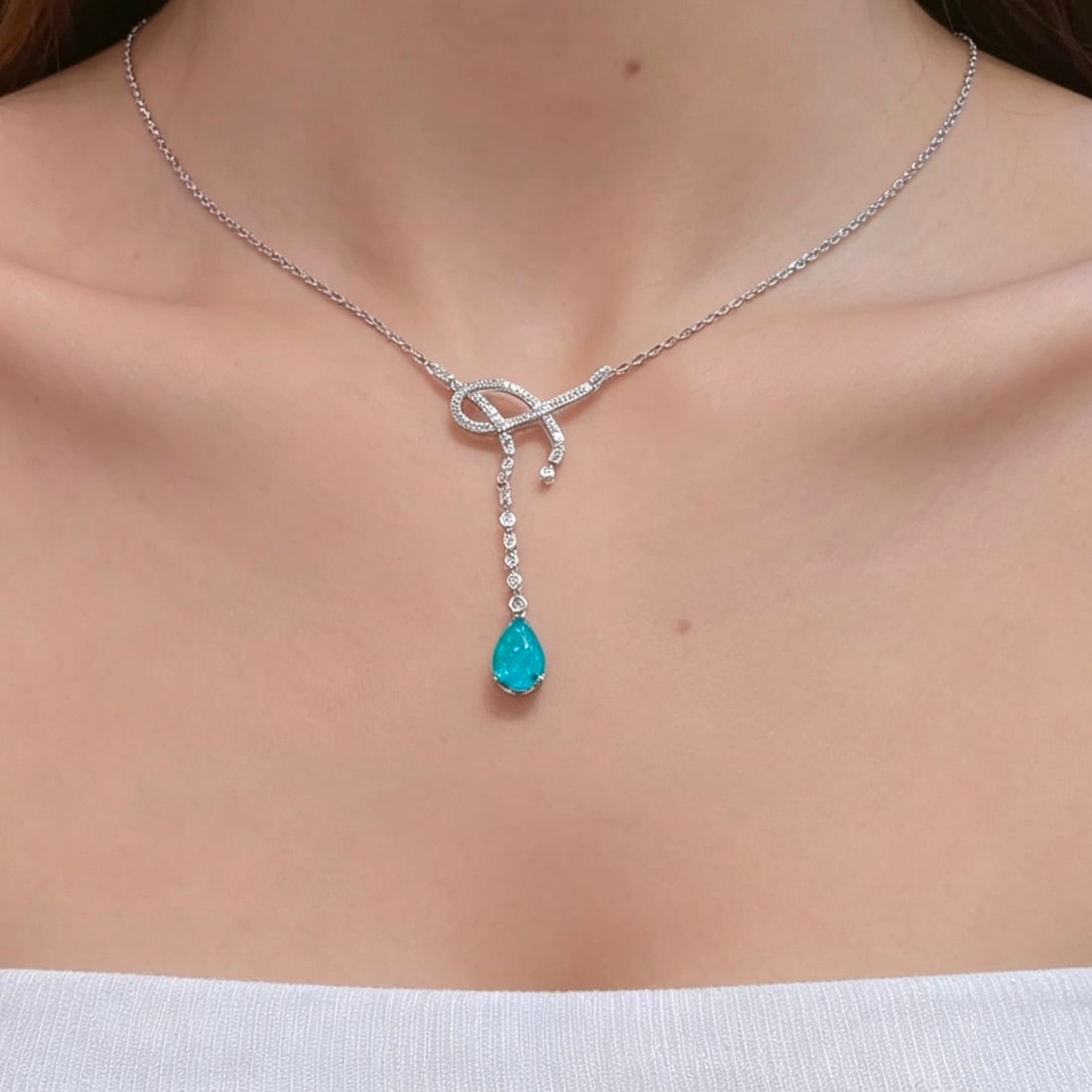 14k Gold 1.23 Ctw Natural Paraiba Tourmaline & Diamond Necklace - 4