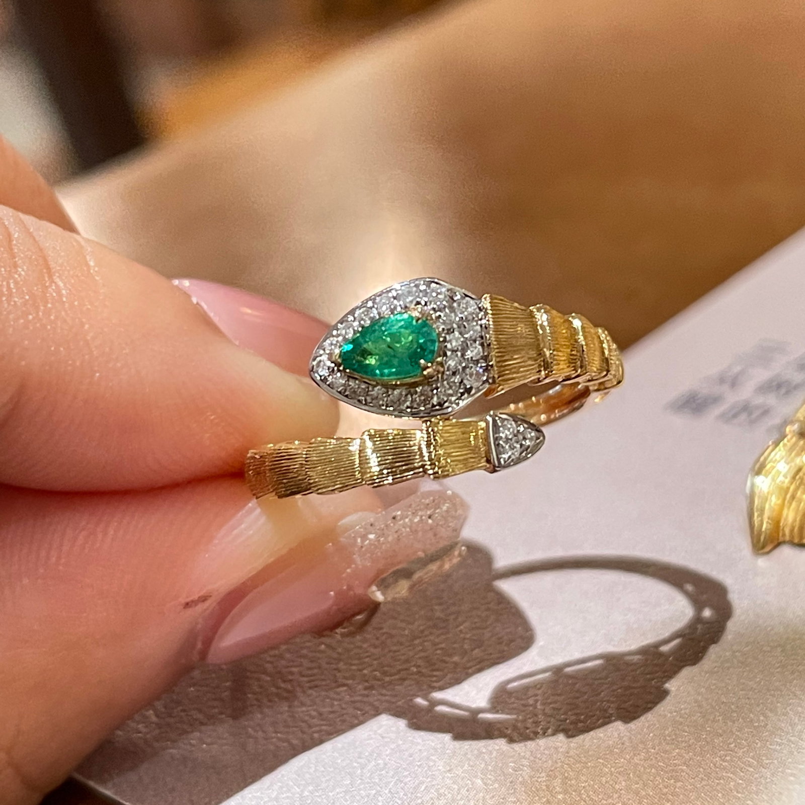 14k Gold 0.2 Ct Natural Emerald & Diamond Ring - 3
