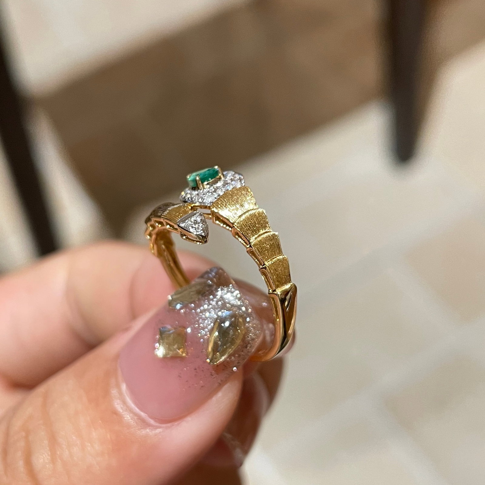 14k Gold 0.2 Ct Natural Emerald & Diamond Ring - 4