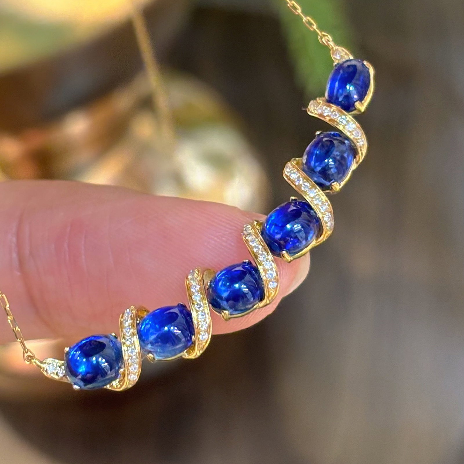 14k Gold 3.3 Ct Natural Sapphire & Diamond Necklace - 2