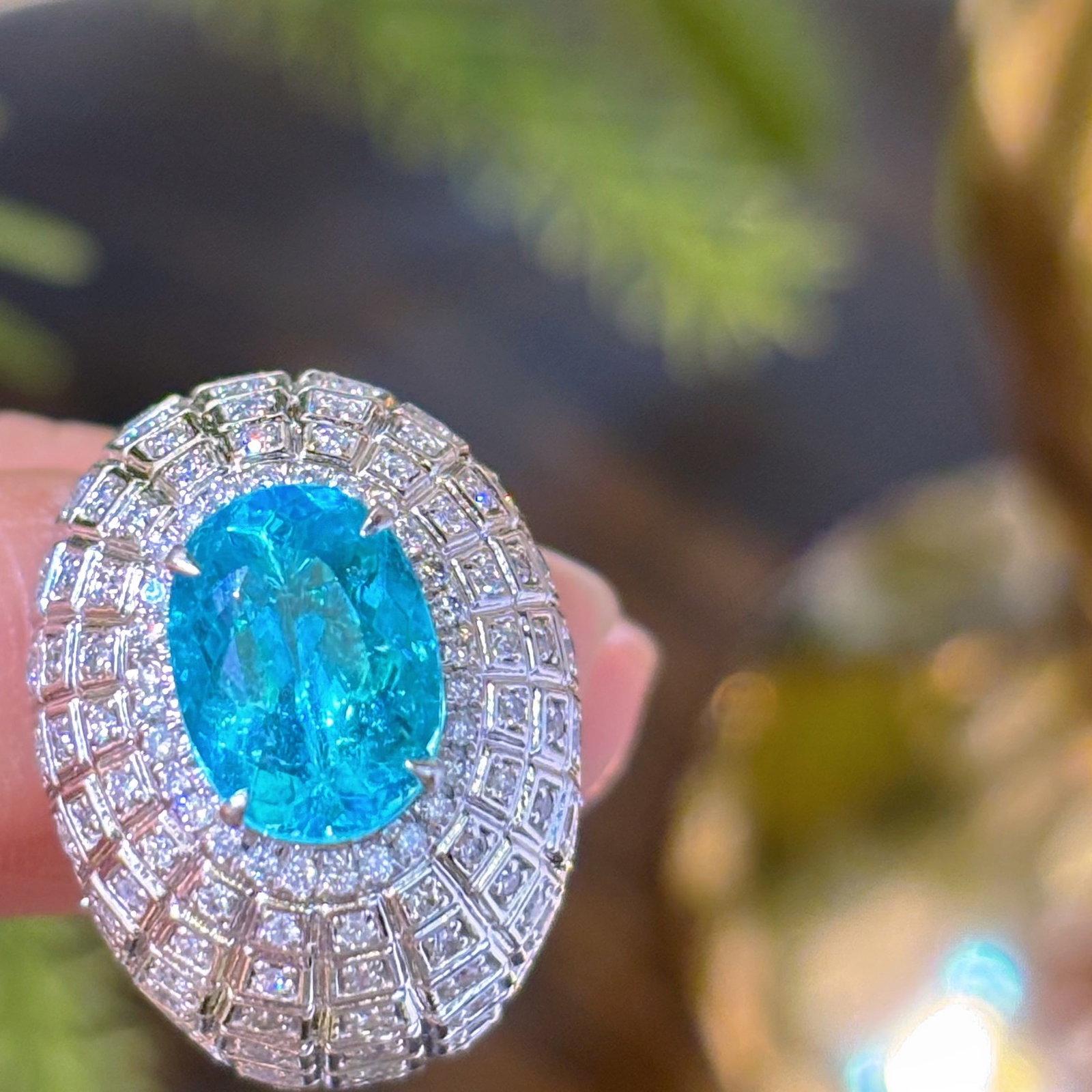 14k Gold 4.05 Ctw Natural Paraiba Tourmaline & Diamond Ring - 2