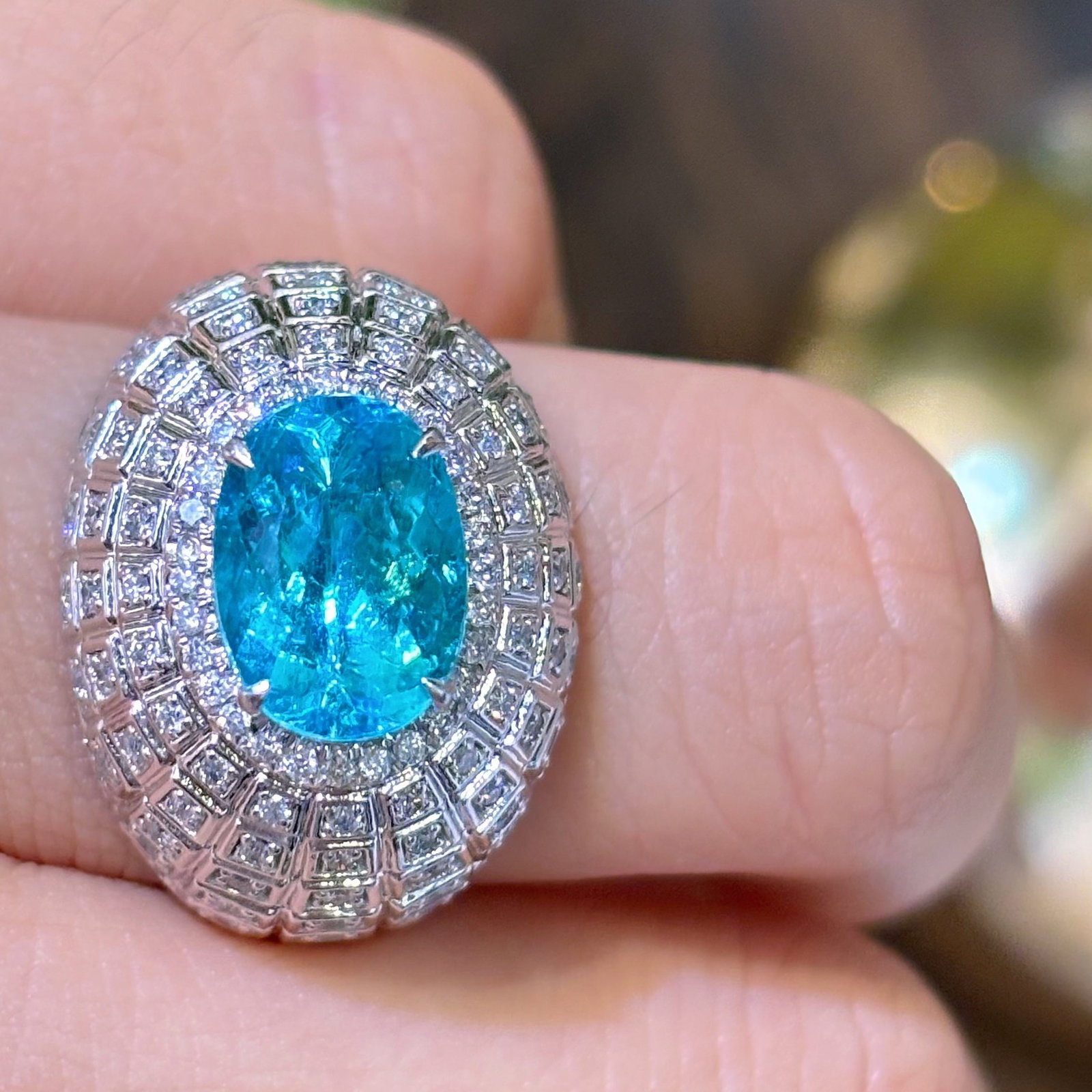 14k Gold 4.05 Ctw Natural Paraiba Tourmaline & Diamond Ring - 4