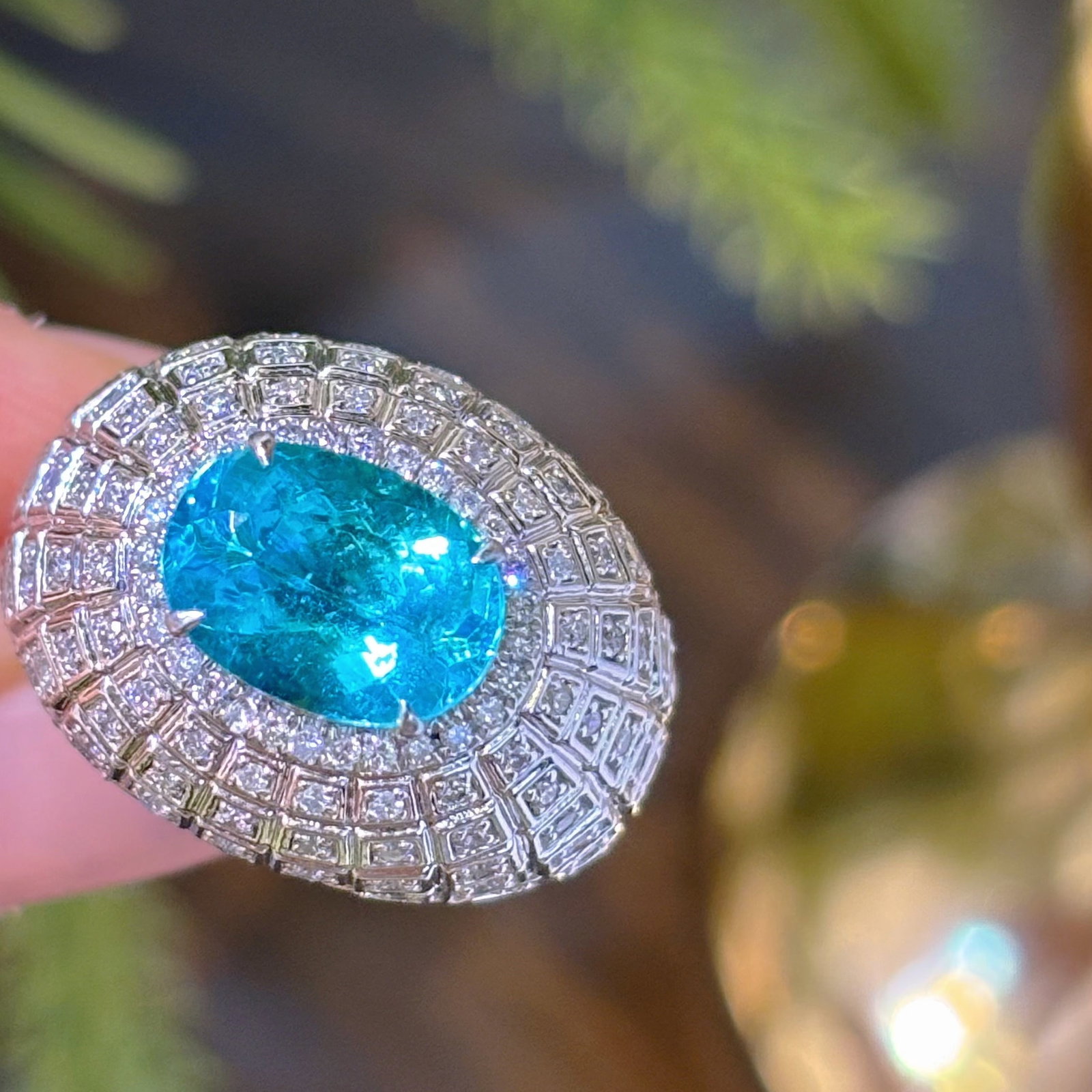 14k Gold 4.05 Ctw Natural Paraiba Tourmaline & Diamond Ring - 6