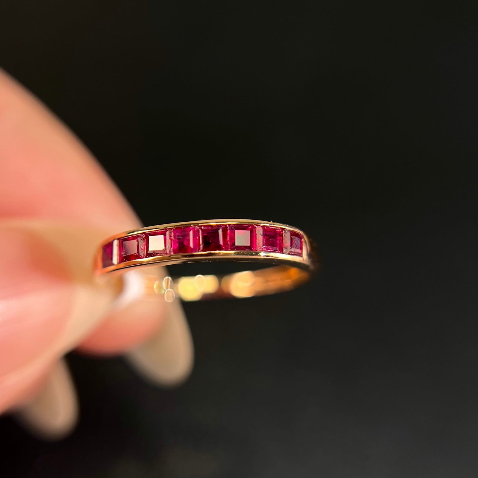 14k Gold 0.80 Ct Natural Ruby Ring: Ref:231176243gold // content:14k // goldring // size:7. 25usmain // gemstone:rubyshape:squarecarat // weight:0. 80ct // color:redtreatment:natural Condition: New Low Estimate: 2000.00 High Estimate: