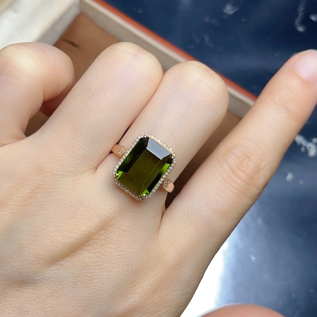 14k Gold 5.50 Ct Natural Tourmaline & Diamond Ring - 4