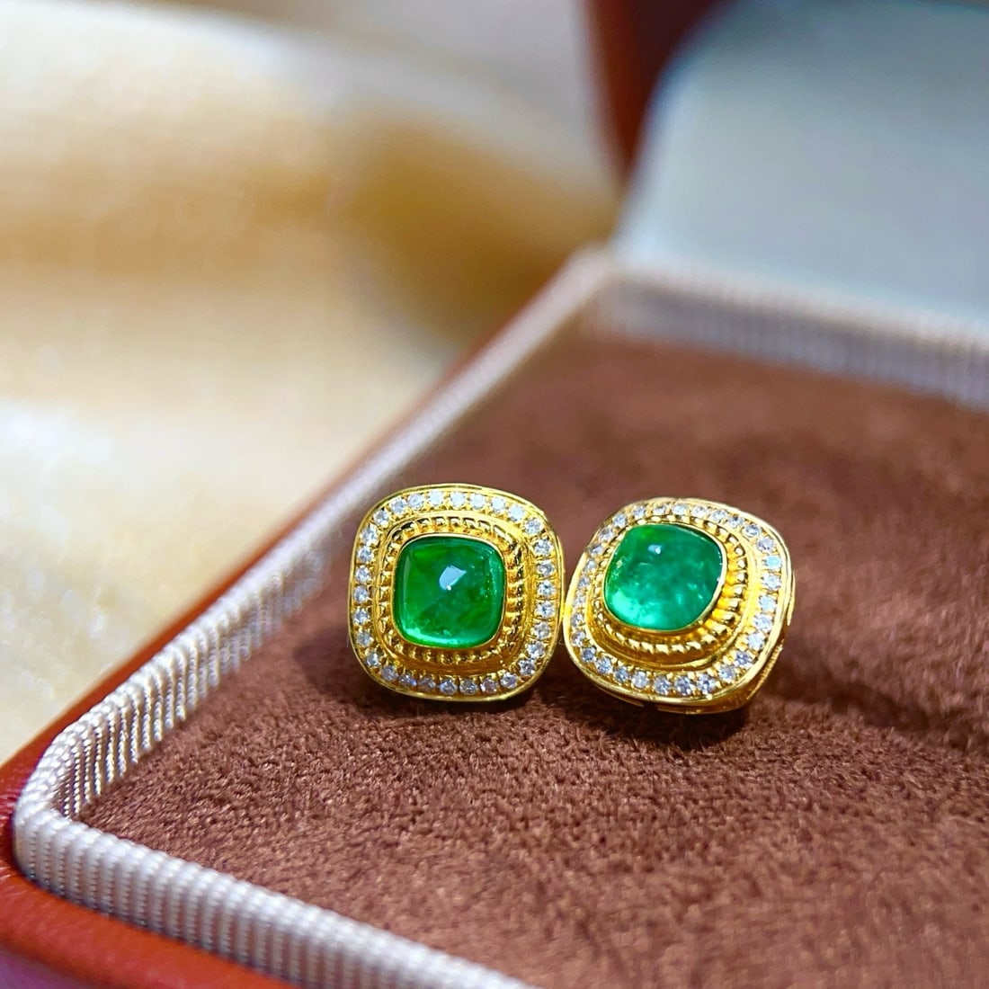 14k Gold 1.2 Ct Natural Emerald & Diamond Earrings - 2