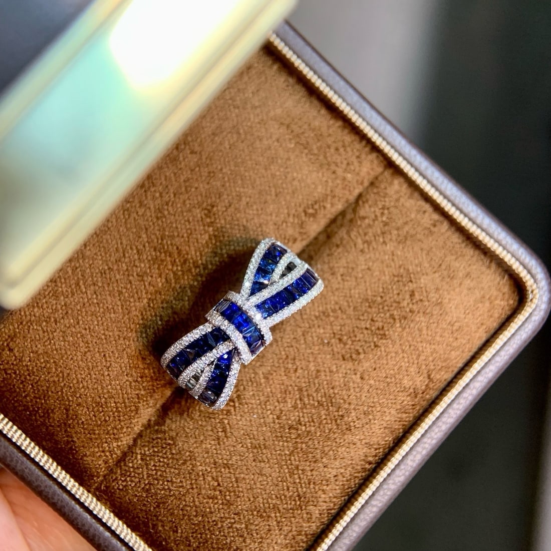 14k Gold 1.91 Ctw Vivid Blue Natural Sapphire & Diamond Ring - 3