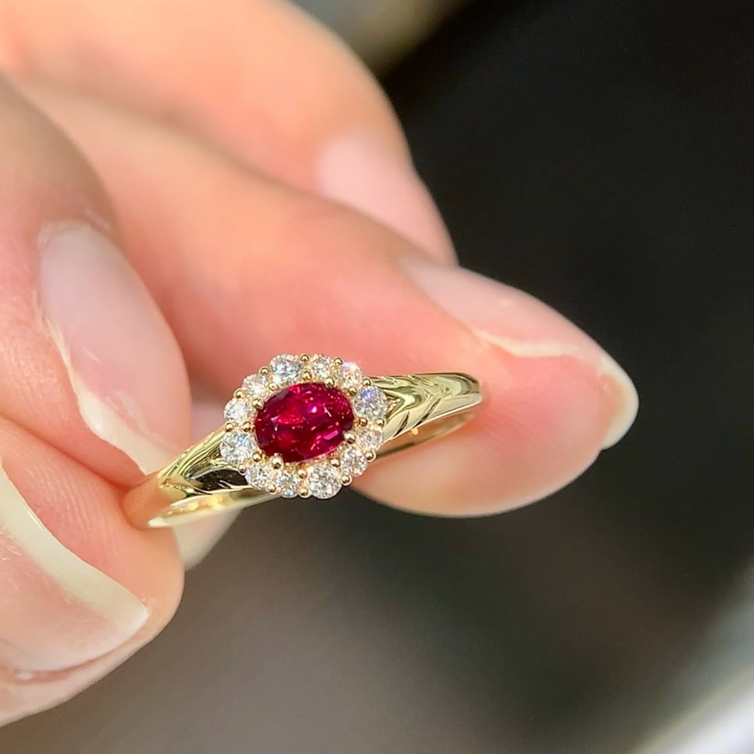 14k Gold 0.64 Ctw Natural Ruby & Diamond Ring: Ref:231176253gold // content:14k // goldring // size:7. 25usmain // gemstone:rubyshape:ovalcarat // weight:0. 49ct // color:redtreatment:naturaladjacent // gemstone // 2 // : //