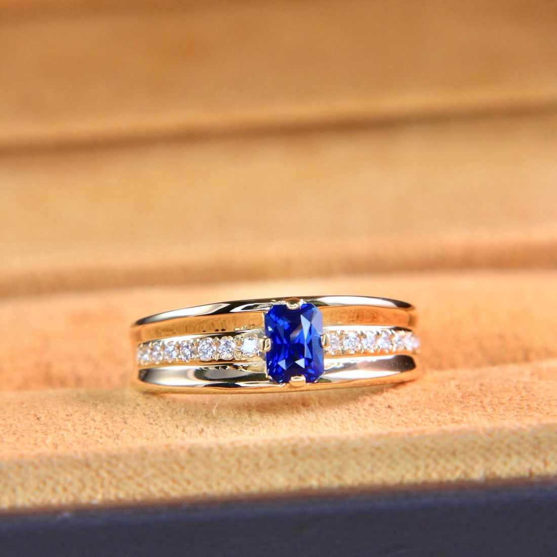 14k Gold 0.75 Ctw Natural Sapphire & Diamond Ring: Ref:231176258gold // content:14k // goldring // size:7. 25usmain // gemstone:sapphireshape:octagonalcarat // weight:0. 63ct // color:royal // bluetreatment:naturaladjacent // gemstone // 2 // : // dia