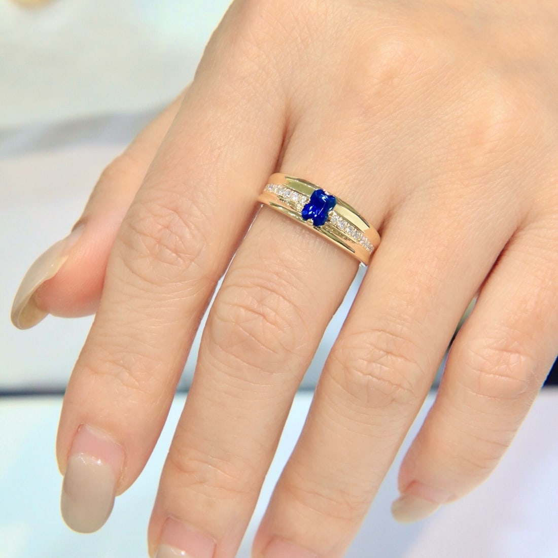 14k Gold 0.75 Ctw Natural Sapphire & Diamond Ring - 5