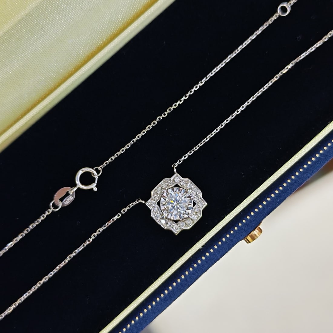 14k Gold 0.39 Ctw Natural H Diamond Necklace: Ref:231176260gold // content:14k // goldmain // gemstone:diamondshape:roundcarat // weight:0. 3ct // clarity // grade:vs-sicolor:htreatment:naturalcut // grade:gadjacent // gemstone // 2 // : // diamo