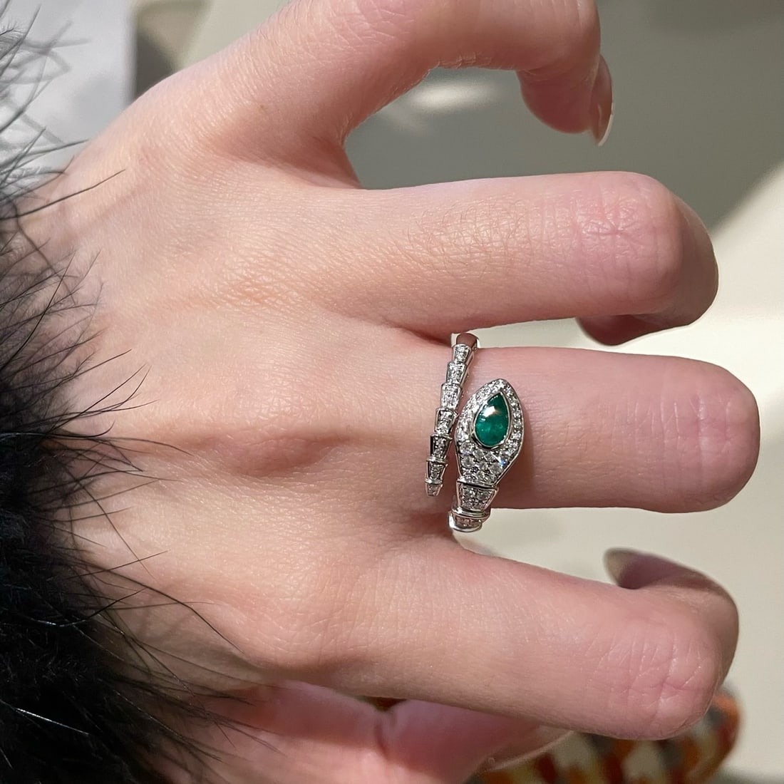 14k Gold 0.2 Ct Natural Emerald & Diamond Ring - 5