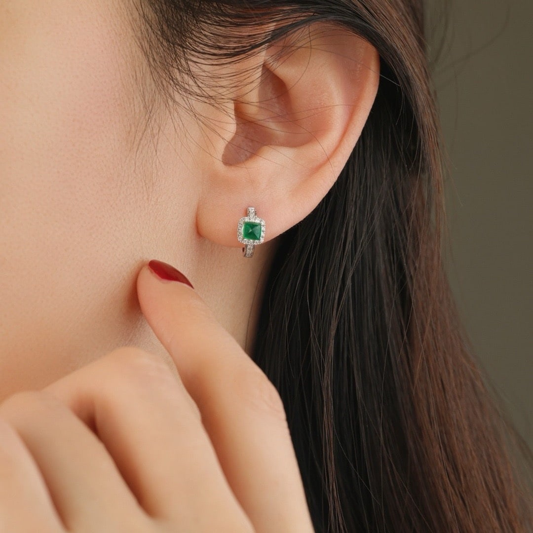 14k Gold 0.8 Ct Natural Emerald & Diamond Earrings - 5