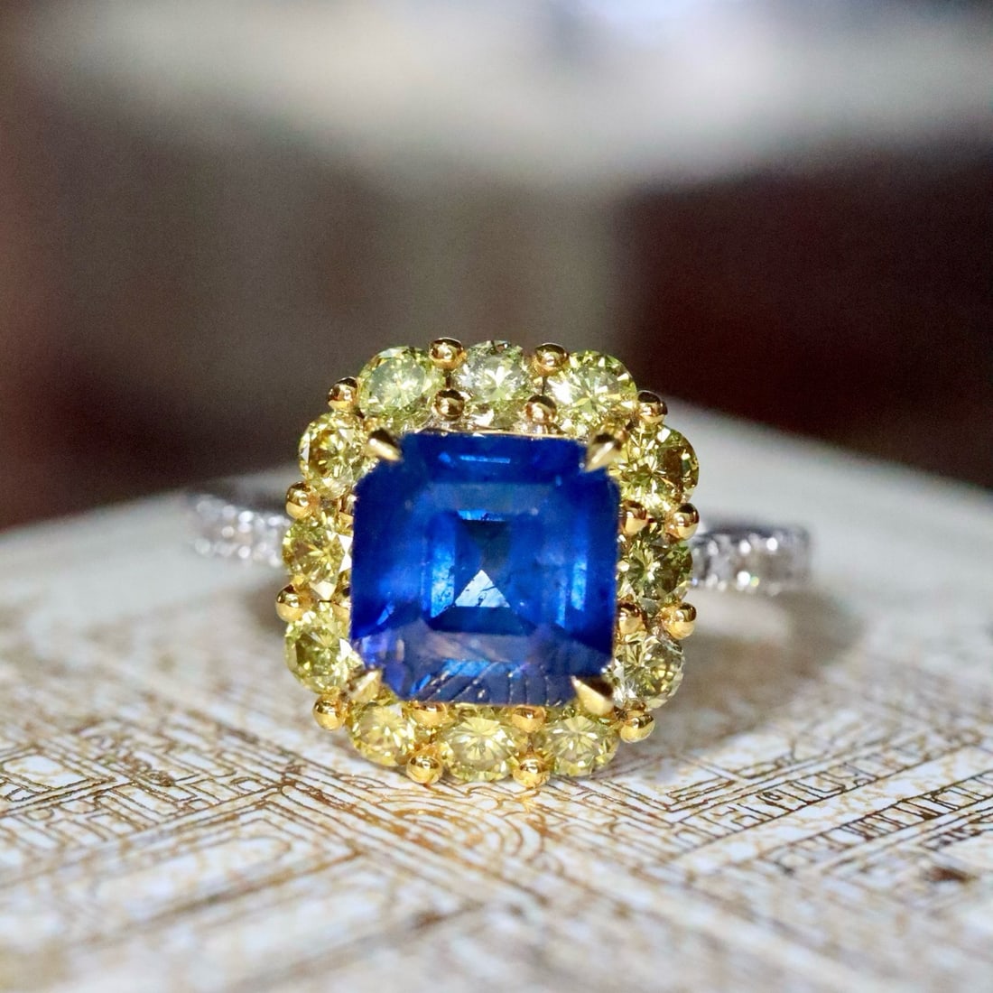 14k Gold 3.58 Ctw Natural Sapphire & Diamond Ring: Ref:231176266gold // content:14k // goldring // size:7. 25usmain // gemstone:sapphireshape:octagonalcarat // weight:2. 77ct // color:bluetreatment:naturaladjacent // gemstone // 2 // : //