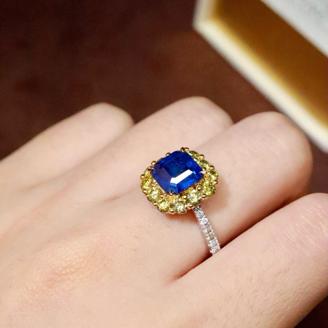 14k Gold 3.58 Ctw Natural Sapphire & Diamond Ring - 6