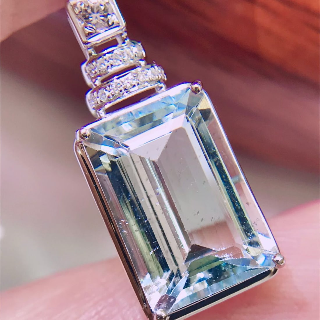 14k Gold 3.8 Ct Natural Aquamarine & Diamond Pendant( Without Chain ) - 3