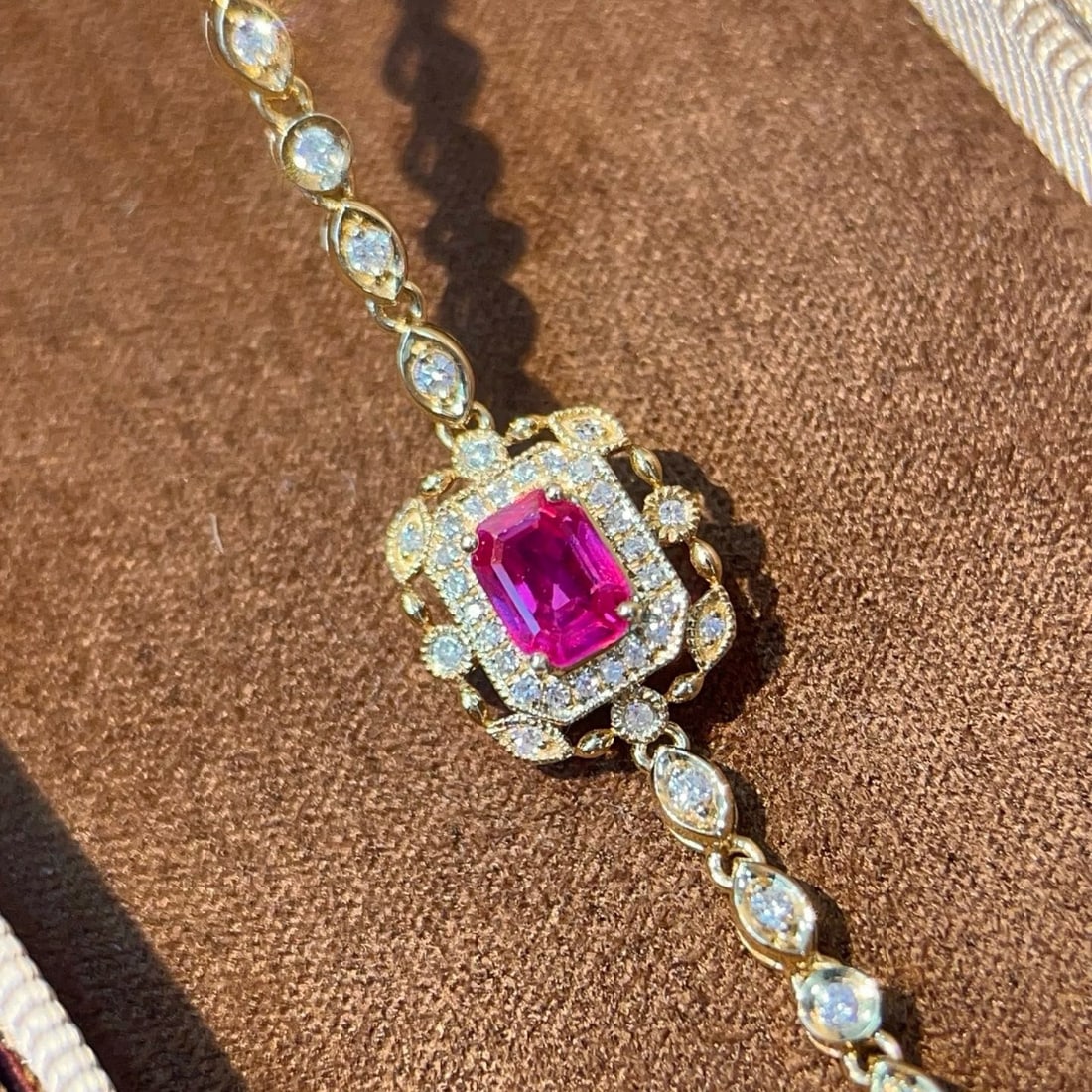 14k Gold 0.71 Ctw Natural Ruby & Diamond Bracelet: Ref:231176280gold // content:14k // goldmain // gemstone:rubyshape:octagonalcarat // weight:0. 54ct // color:redtreatment:naturaladjacent // gemstone // 2 // : // diamondshape:roundcarat // weight:0. 