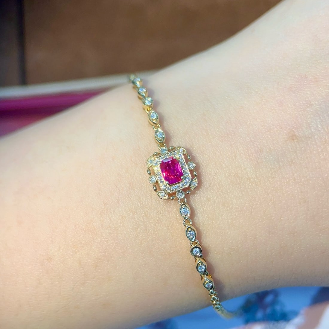 14k Gold 0.71 Ctw Natural Ruby & Diamond Bracelet - 4