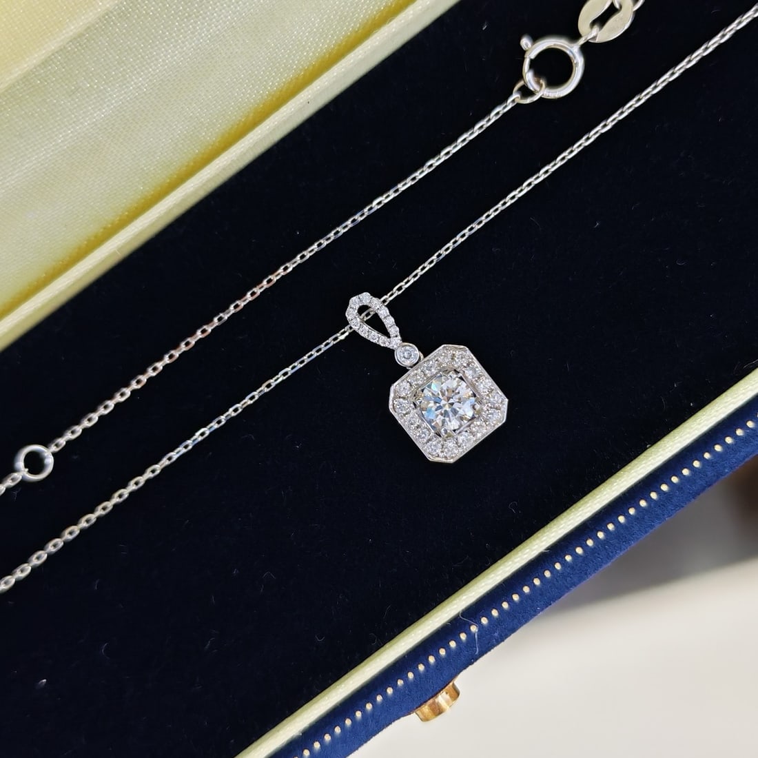 Gia Certified 14k Gold 0.30 Ct Natural G Si2 3ex Round Diamond Pendant( Without Chain ) - 4