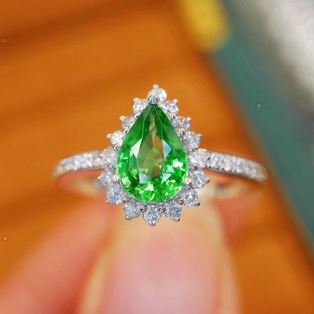 14k Gold 1.35 Ctw Natural Tsavorite & Diamond Ring: Ref:231176290gold // content:14k // goldring // size:7. 25usmain // gemstone:tsavoriteshape:pearcarat // weight:1. 00ct // color:greentreatment:naturaladjacent // gemstone // 2 // : // diamondnumber /