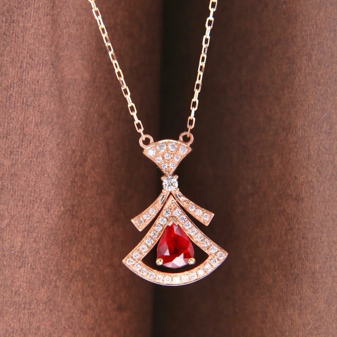 14k Gold 0.53 Ctw Vivid Red Natural Ruby & Diamond Necklace - 2