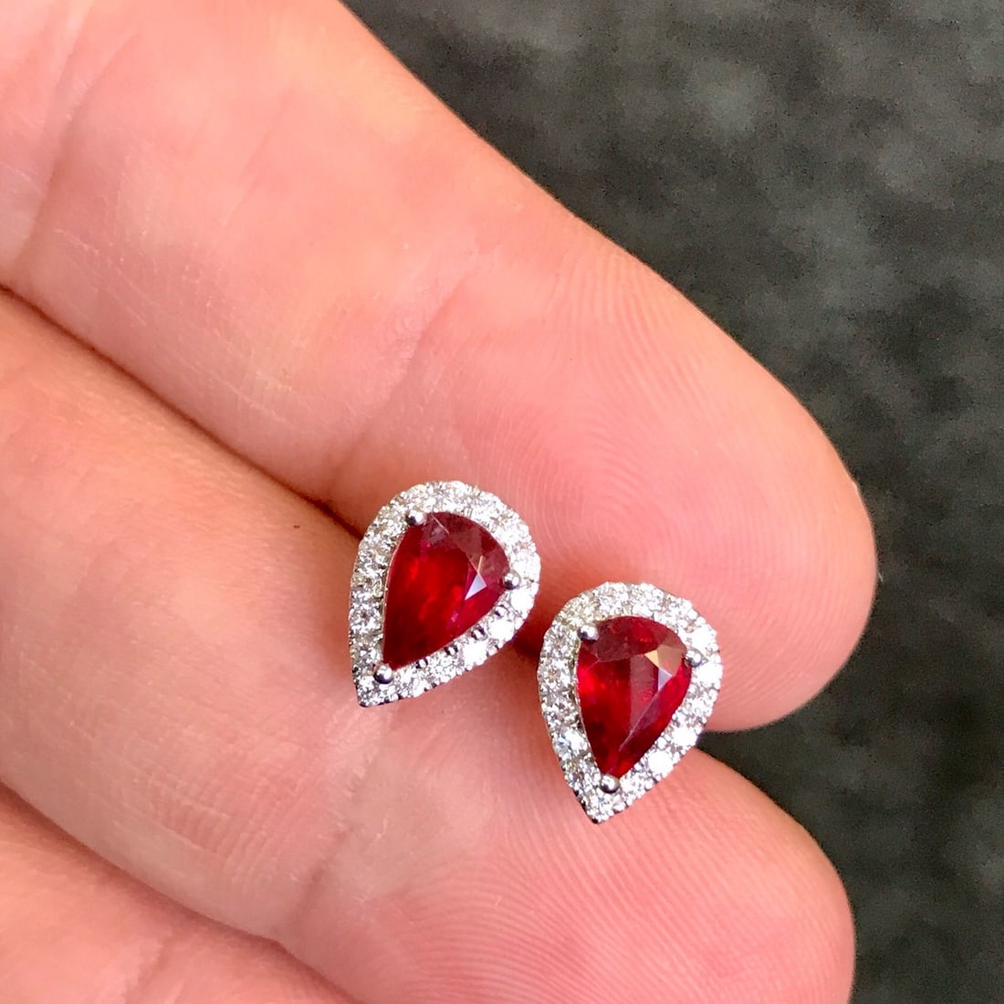14k Gold 1.63 Ctw Natural Ruby & Diamond Earrings - 3