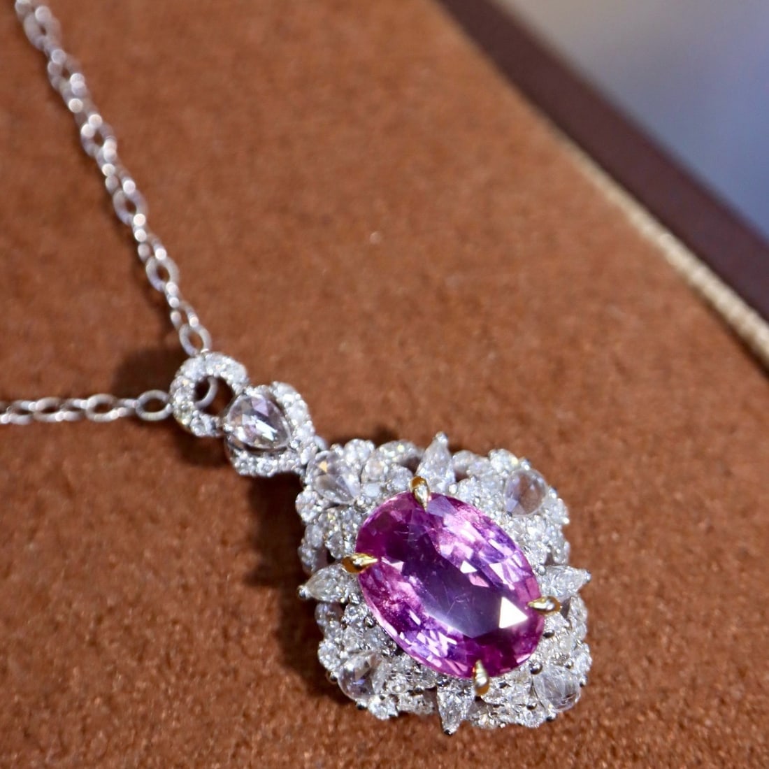 14k Gold 2.59 Ctw Natural Sapphire & Diamond Pendant( Without Chain ): Ref:231176310gold // content:14k // goldmain // gemstone:sapphireshape:ovalcarat // weight:2. 10ct // color:pinktreatment:naturaladjacent // gemstone // 2 // : // diamondshape:multiplecarat //