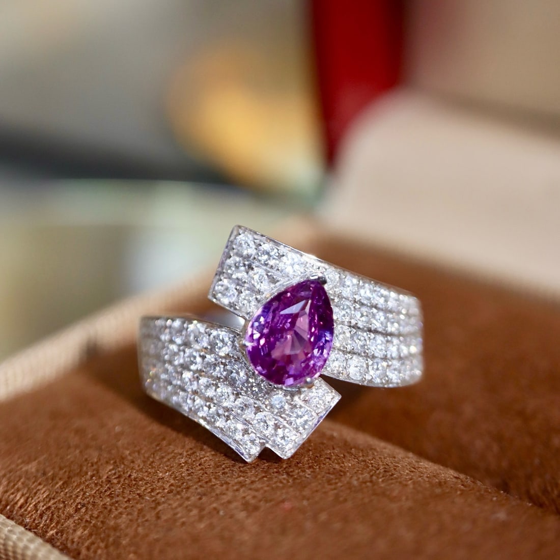 14k Gold 1.74 Ctw Natural Sapphire & Diamond Ring: Ref:231176313gold // content:14k // goldring // size:7. 25usmain // gemstone:sapphireshape:pearcarat // weight:1. 0ct // color:purpletreatment:naturaladjacent // gemstone // 2 // : //