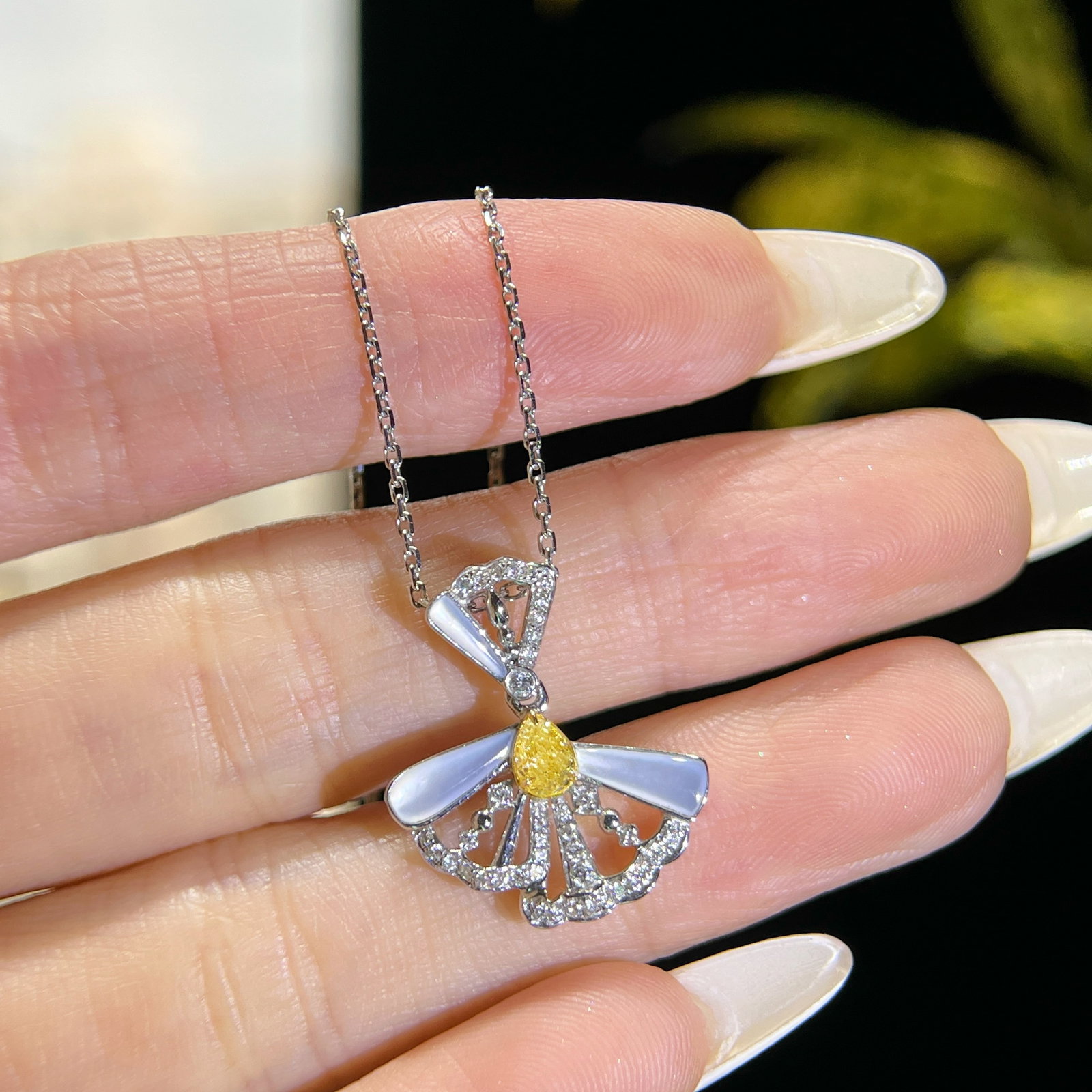 14k Gold 0.34 Ctw Natural Yellow Diamond & Diamond Necklace - 2