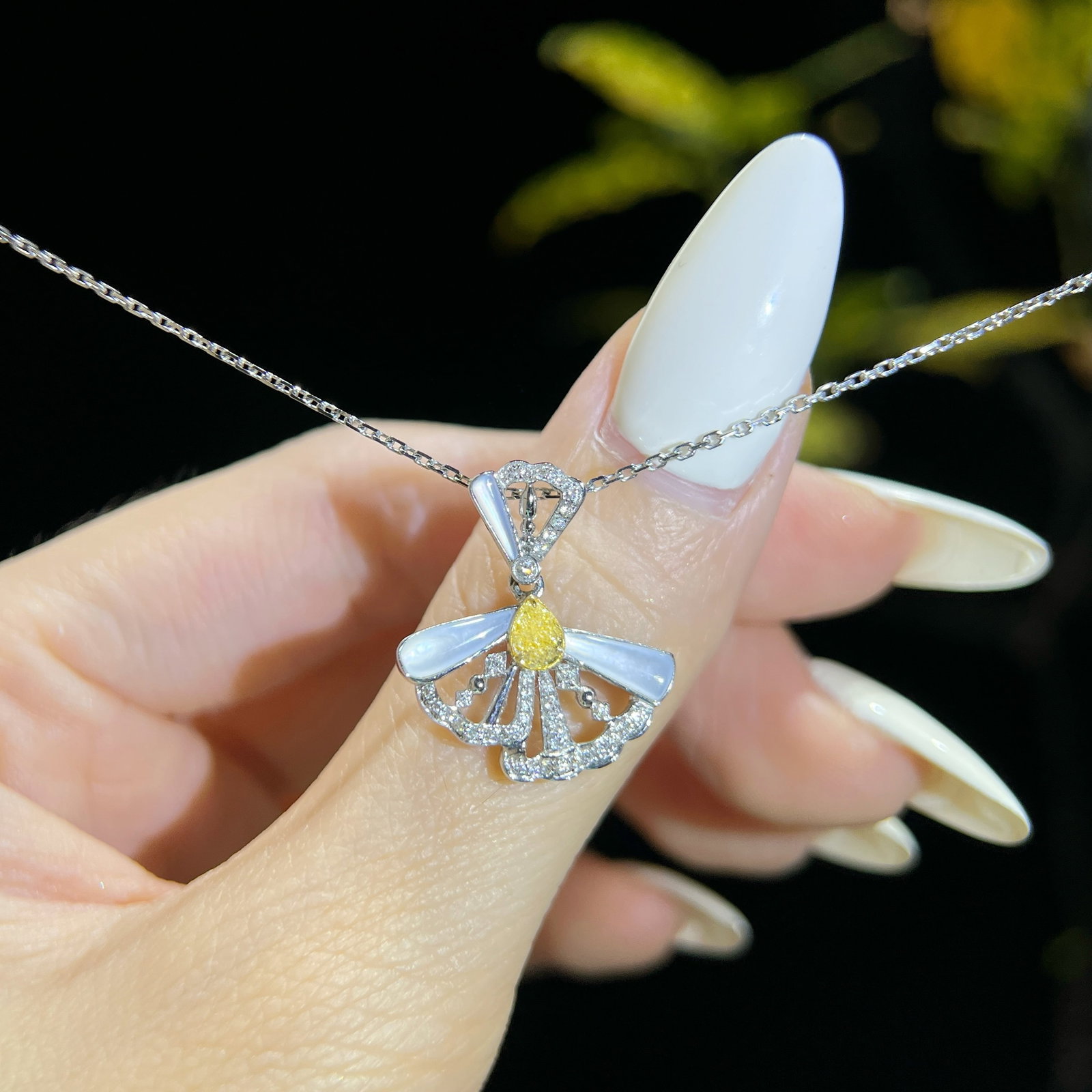 14k Gold 0.34 Ctw Natural Yellow Diamond & Diamond Necklace - 5