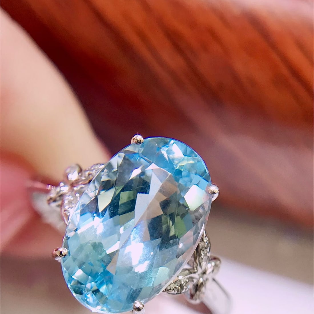 14k Gold 3.1 Ct Natural Aquamarine & Diamond Ring - 3