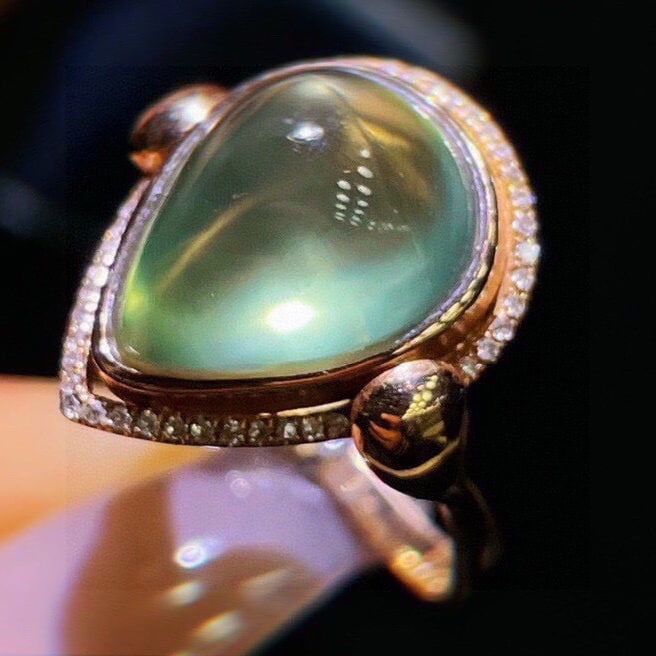 14k Gold 12 Ct Natural Prehnite & Diamond Ring - 4