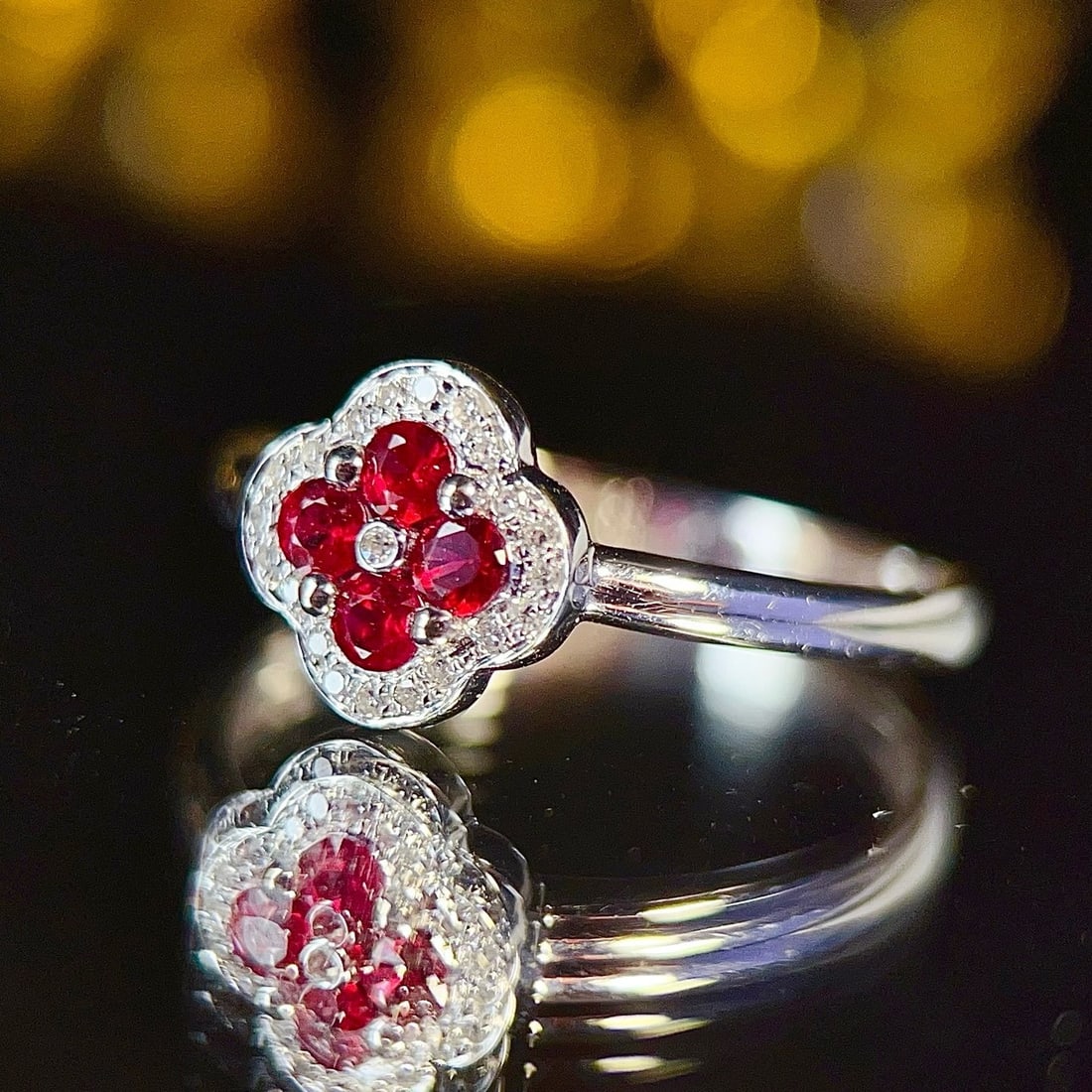 14k Gold 0.46 Ctw Natural Ruby & Diamond Ring - 4