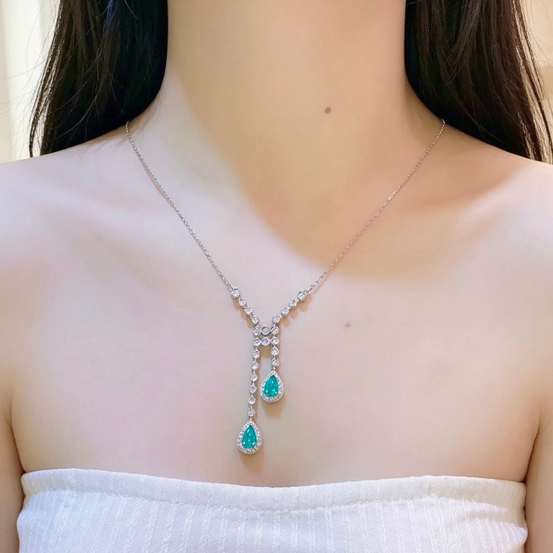 14k Gold 1.08 Ctw Natural Paraiba Tourmaline & Diamond Necklace - 4