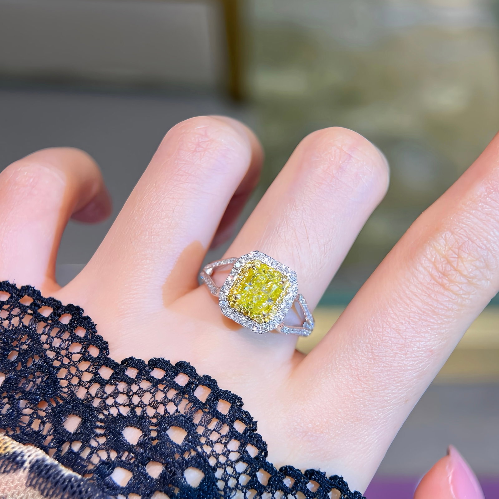 14k Gold 1.50 Ctw Natural Yellow Diamond & Diamond Ring - 5