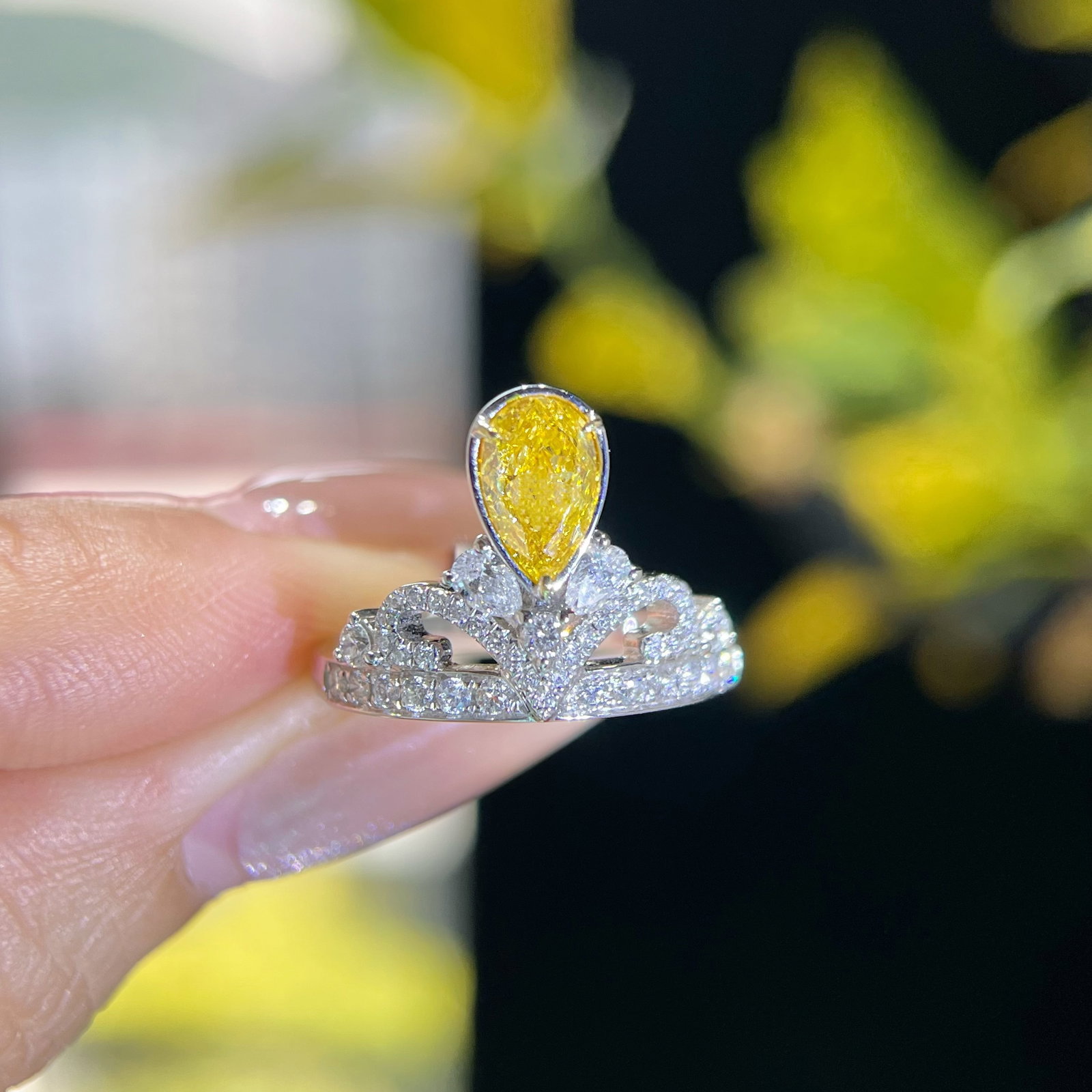 14k Gold 1.33 Ctw Natural Yellow Diamond & Diamond Ring - 2
