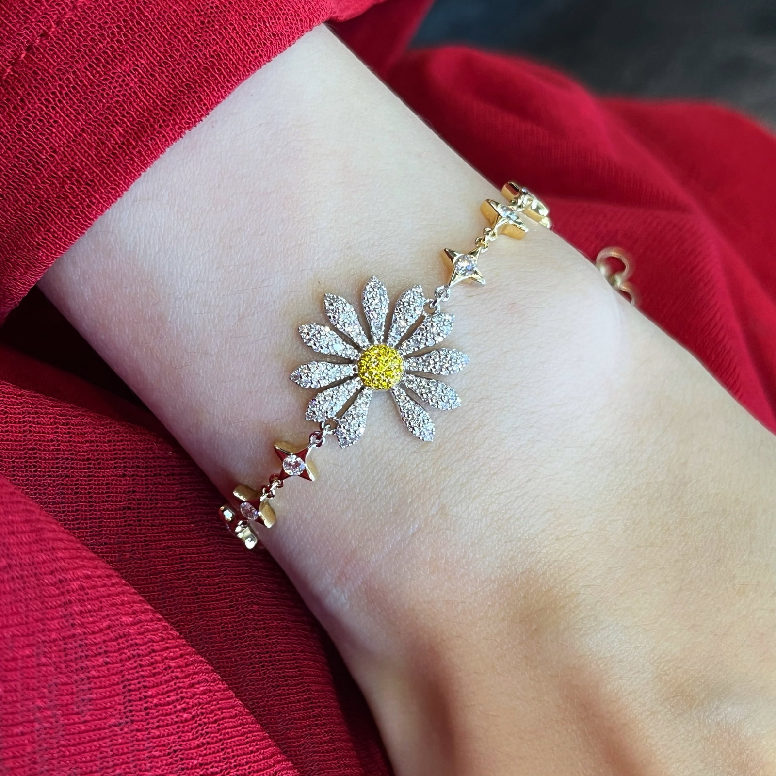 14k Gold 1.12 Ct Natural Color Diamond & Flowers Bracelet - 4
