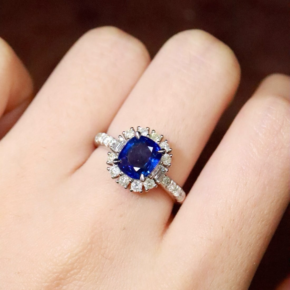 14k Gold 2.56 Ctw Natural Sapphire & Diamond Ring - 5