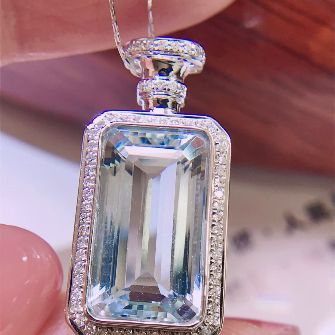14k Gold 4 Ct Natural Aquamarine & Diamond Pendant( Without Chain ) - 3