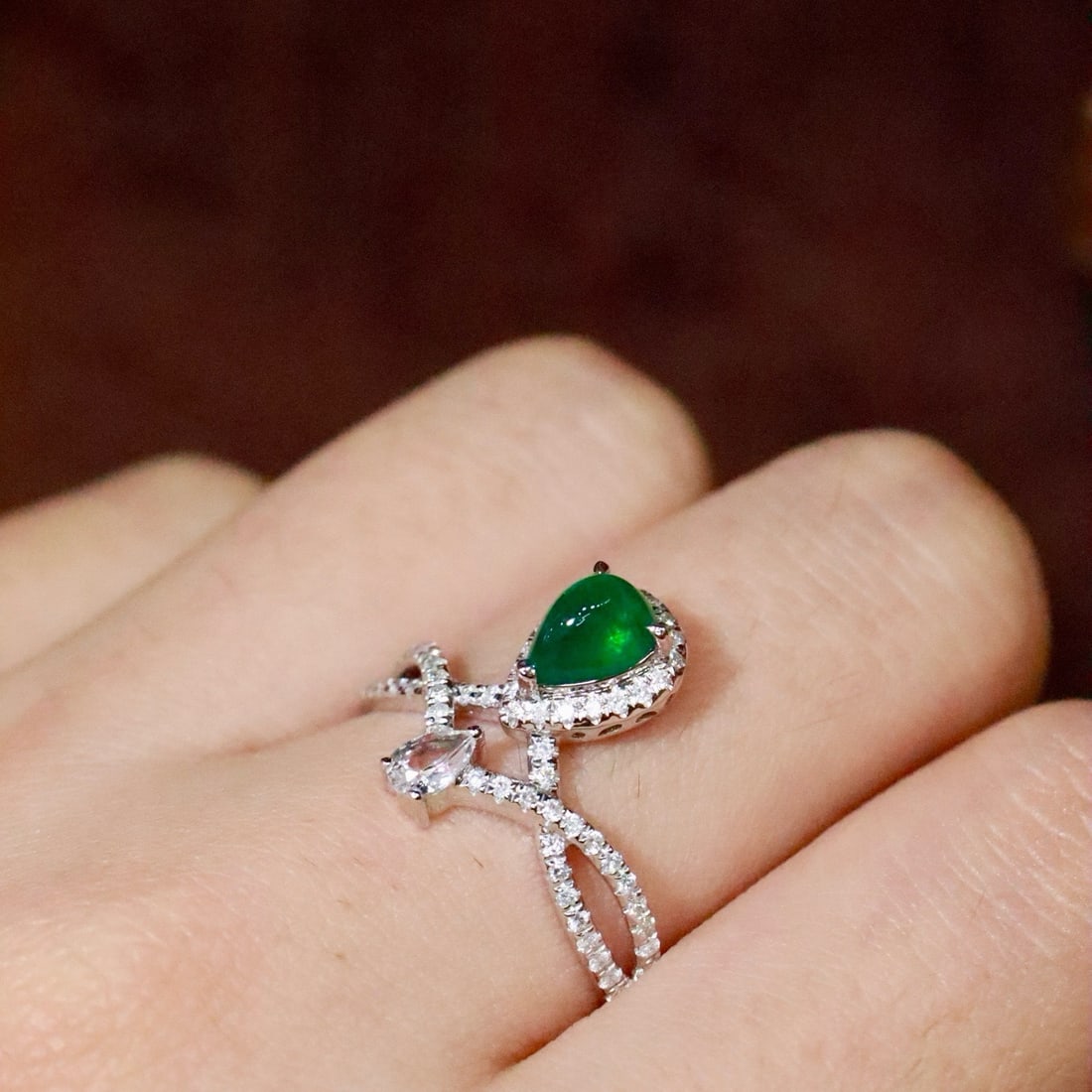 14k Gold 0.81 Ctw Natural Emerald & Diamond Ring - 6